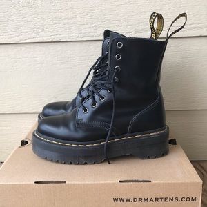 Dr. Martens - jadon smooth leather platform boots